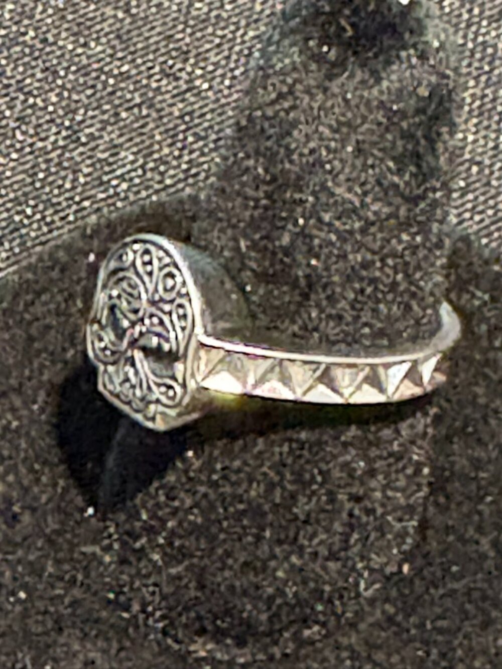 HARLEY DAVIDSON STERLING SILVER PAISLEY SKULL RING
